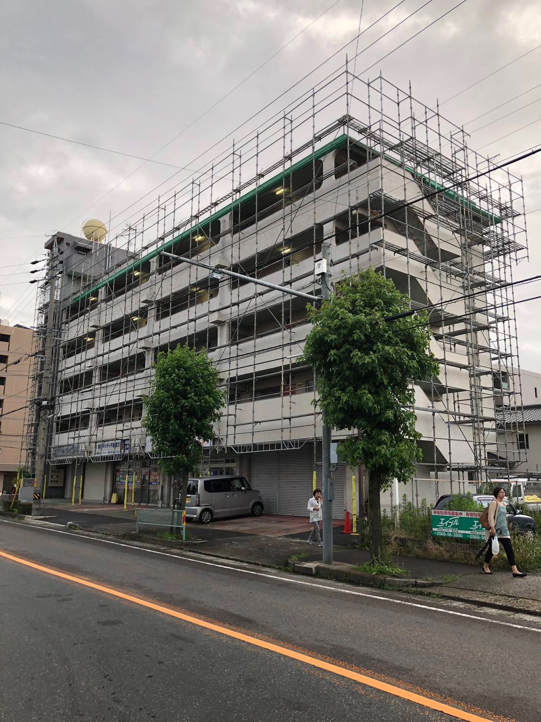 マンション足場工事 画像