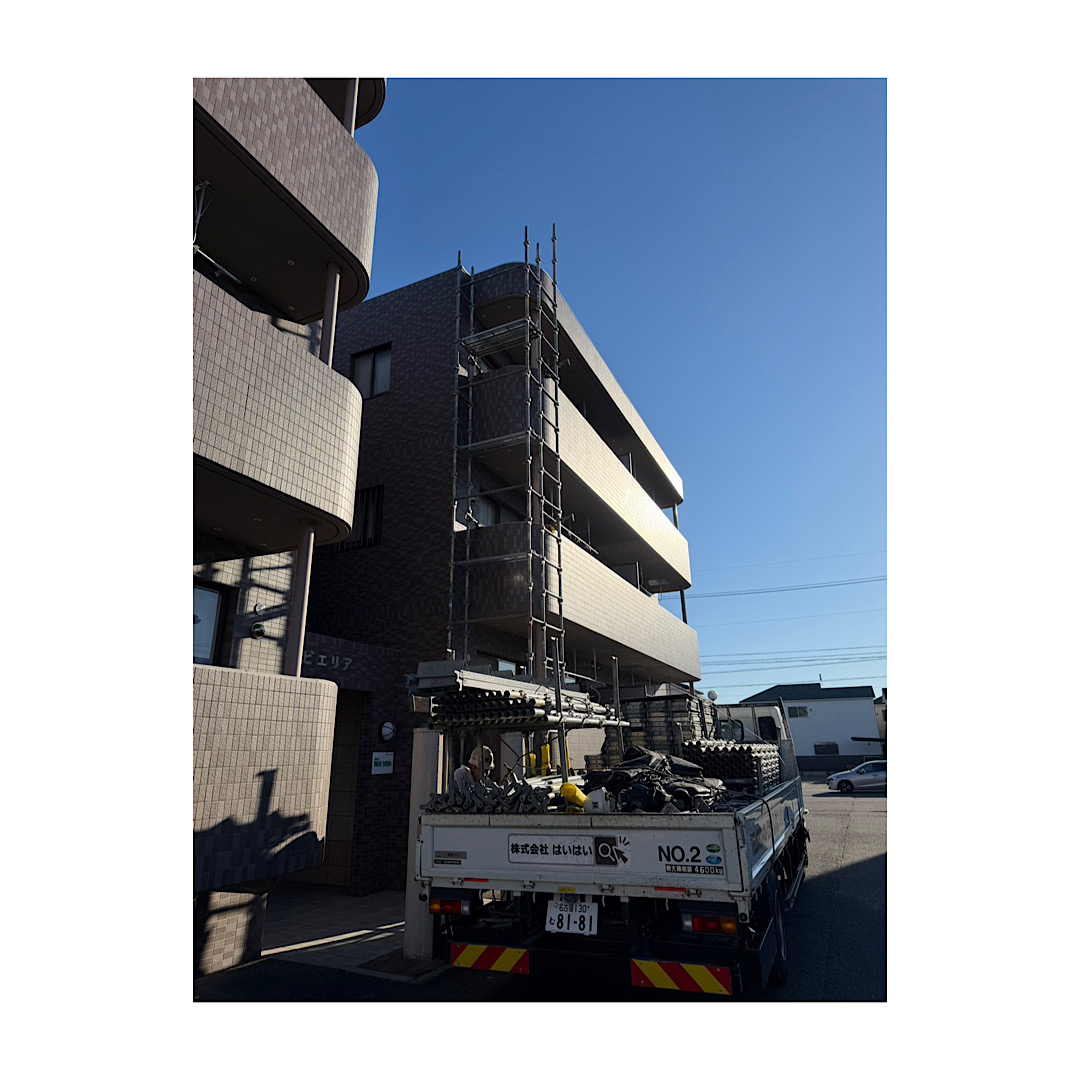 マンション足場組み立て工事 部分足場 画像