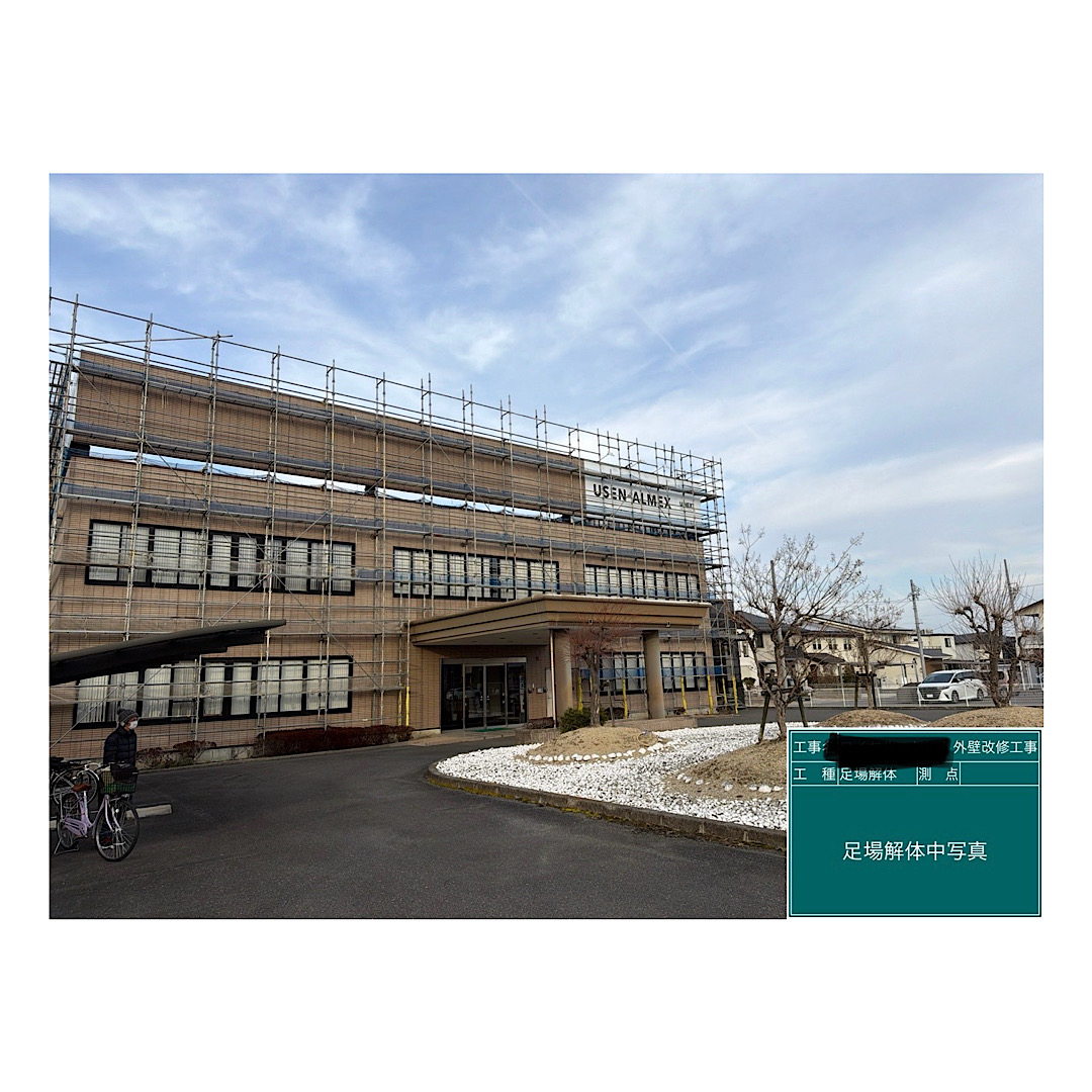 商業施設足場組み立て工事 画像