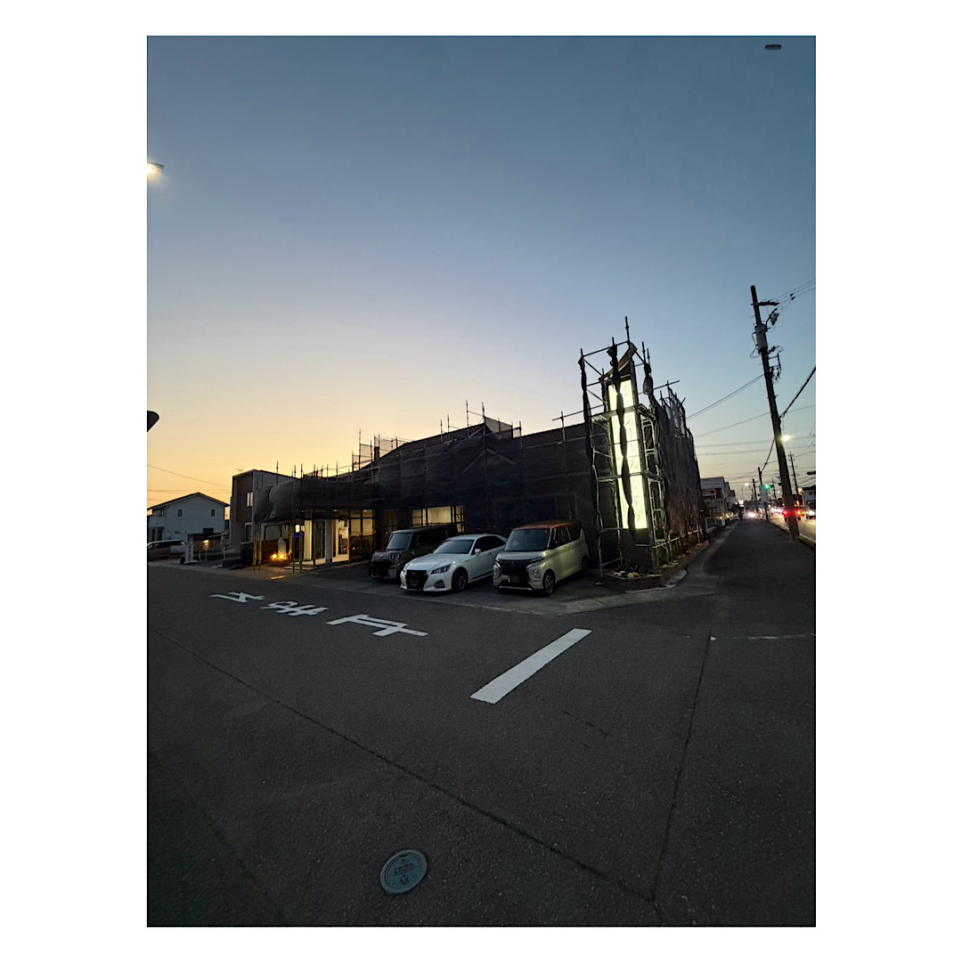 商業施設足場組み立て工事 画像