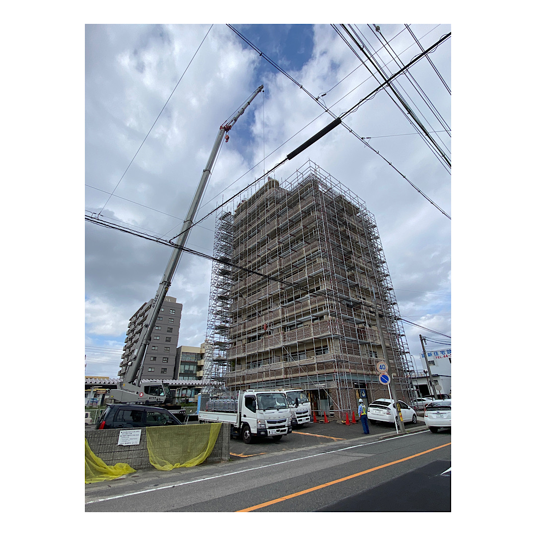 大型マンション外壁改修工事 画像