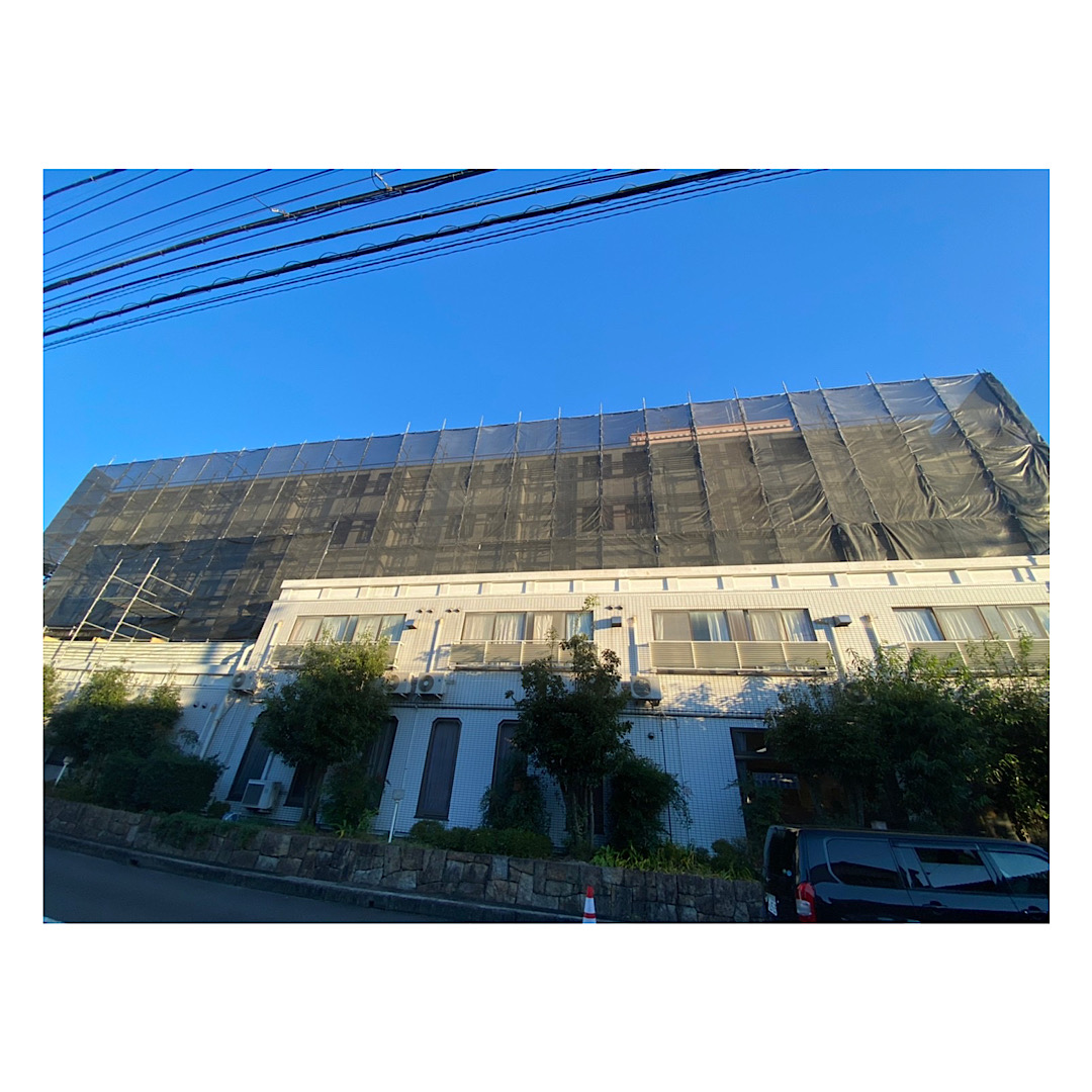 大型病院外壁改修工事 画像