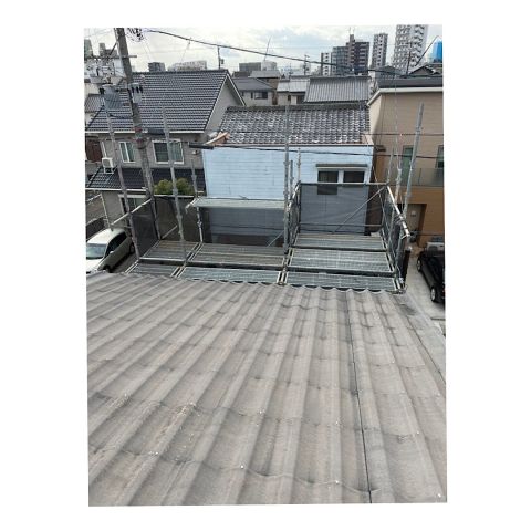 屋根工事用足場　瓦伏せ替え工事