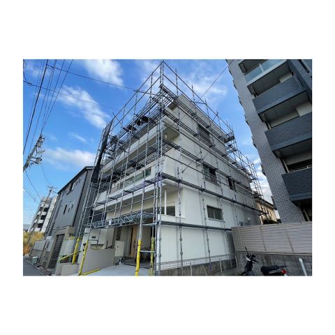 田原市　３階建て民家足場組み立て工事