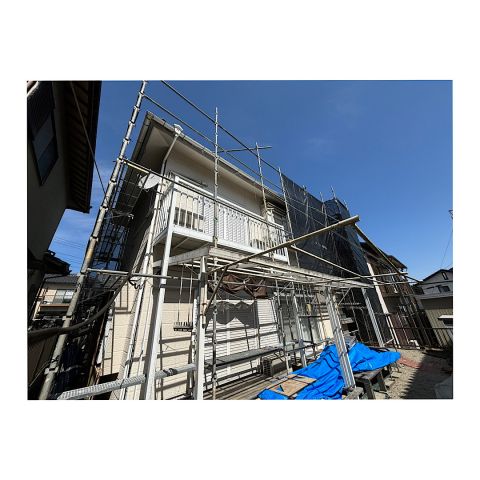 屋根塗装用足場組み立て工事 昇降階段