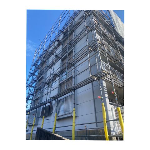 マンション足場組み立て工事　仮設足場