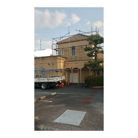 病院外壁塗装用足場