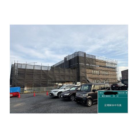 商業施設足場組み立て工事