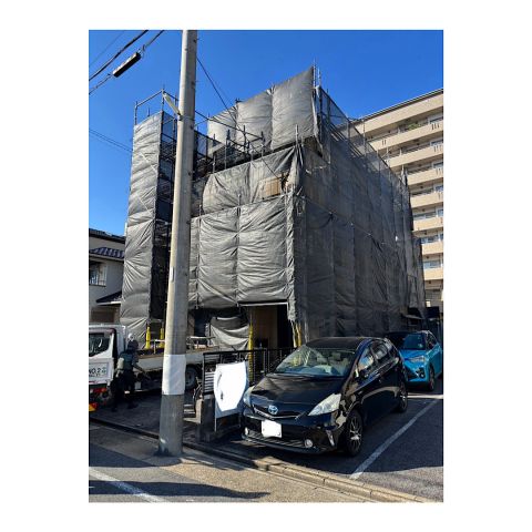 3階建て住宅足場組み立て工事